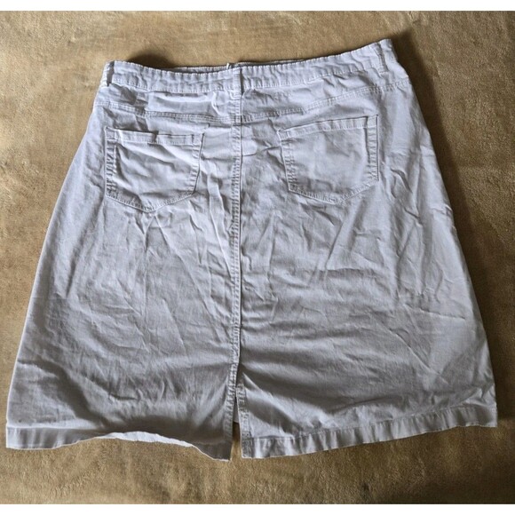 Laura Scott All White Skirt Knee Length Midi Straight Womens Size 16 Pockets - Picture 4 of 7